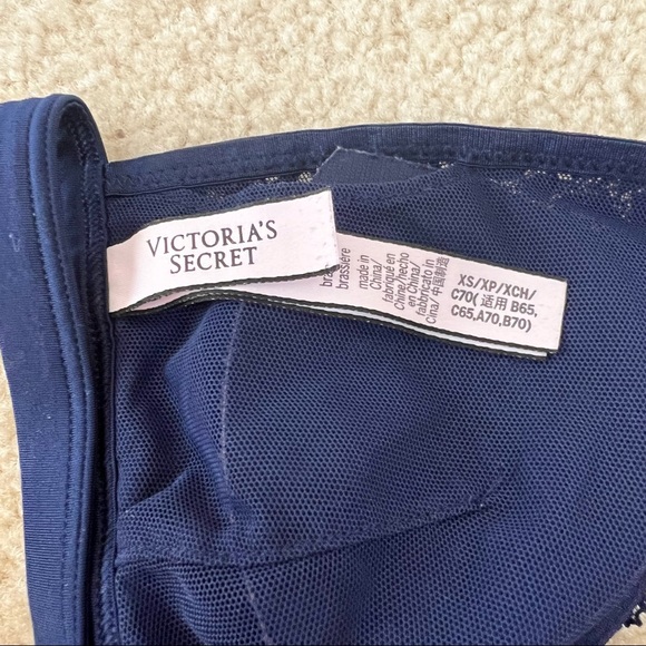 VS Navy Lace Racerback T-Back Bralette - Picture 4 of 5